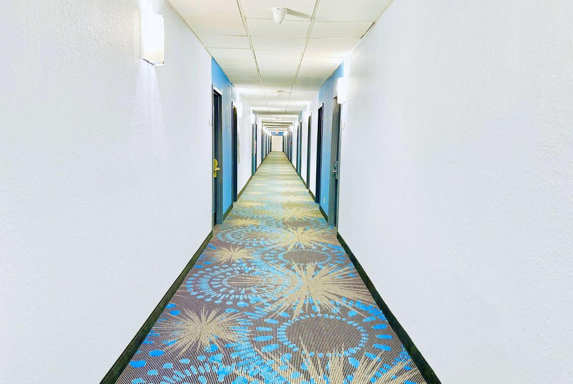 Days Inn By Wyndham Rutland/Killington Area Exterior foto